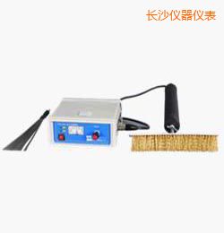 �Lɳ�r��늻𻨙z©�x