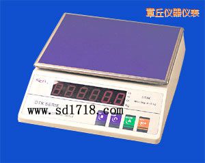 章丘高精度電子天平,6000g,1g